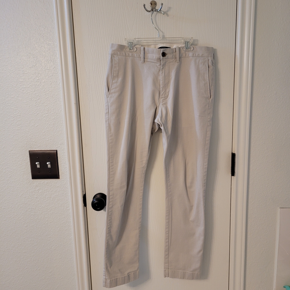 Men's Stylish Beige Chinos